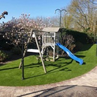 Tuin met kunstgras type Aerdenhout