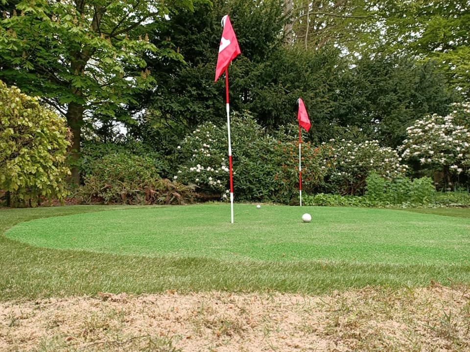 Golfen op kunstgras